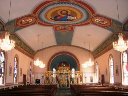 St Mary Byzantine Nesquehoning Nave 1.JPG